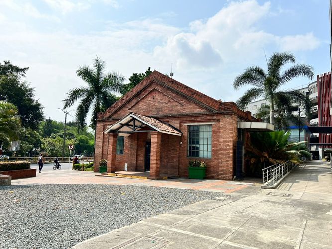 Local en venta en Chipichape, Cali, 367 m² · foto 16 de 19