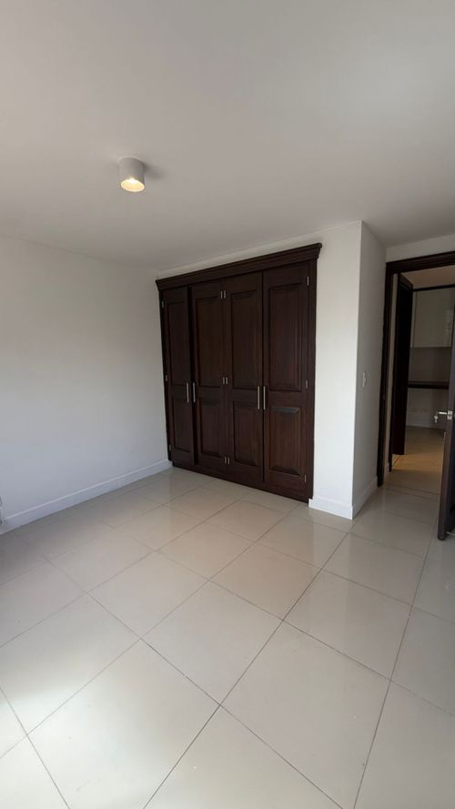 Apartamento en venta en Castropol, Medellín · foto 13 de 17