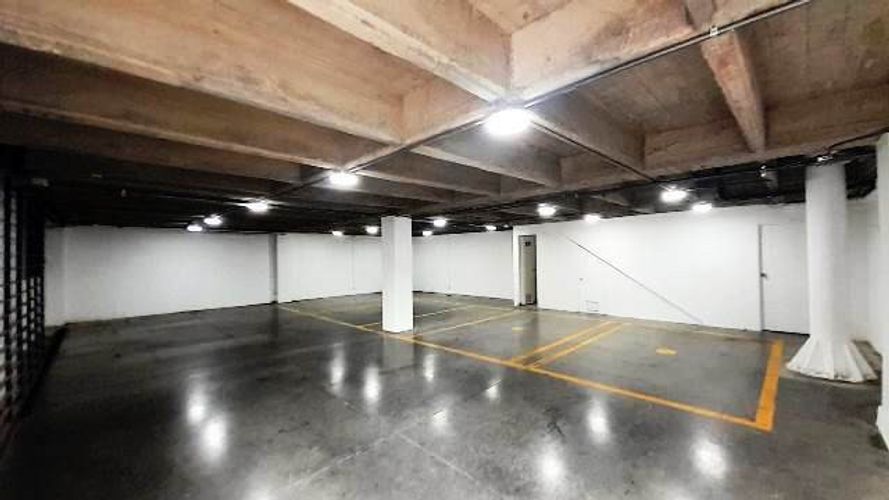 Local en venta en Granada, Cali, 310 m² · foto 17 de 24