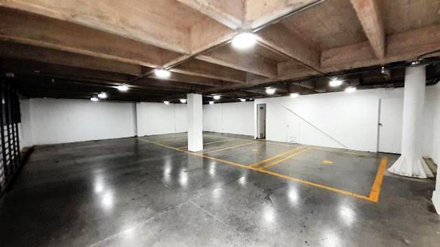 Local en venta en Granada, Cali, 310 m² · foto 19 de 24