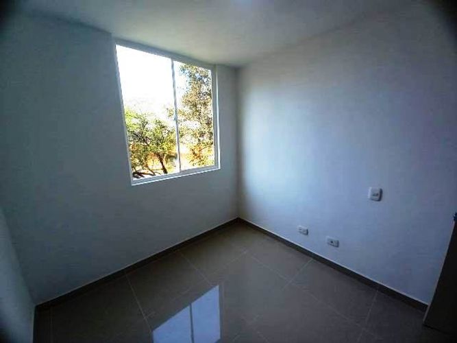 Apartamento de 3 alcobas en venta en Colinas Del Norte, Yumbo, 63 m² · foto 6 de 24