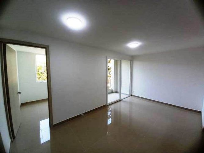 Apartamento de 3 alcobas en venta en Colinas Del Norte, Yumbo, 63 m² · foto 9 de 24