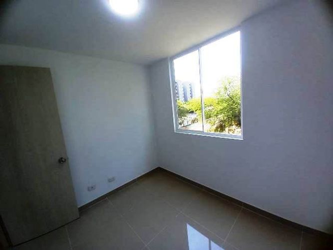 Apartamento de 3 alcobas en venta en Colinas Del Norte, Yumbo, 63 m² · foto 11 de 24