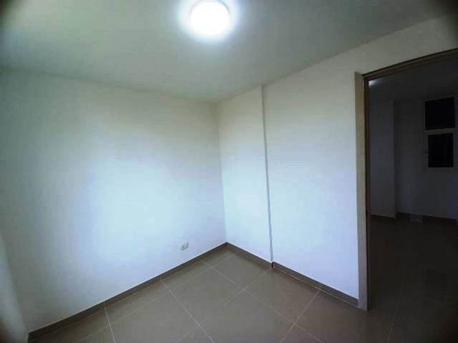 Apartamento de 3 alcobas en venta en Colinas Del Norte, Yumbo, 63 m² · foto 23 de 24