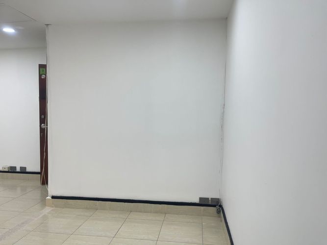 Oficina en arriendo en El Poblado, Medellín, 65 m² · foto 7 de 15