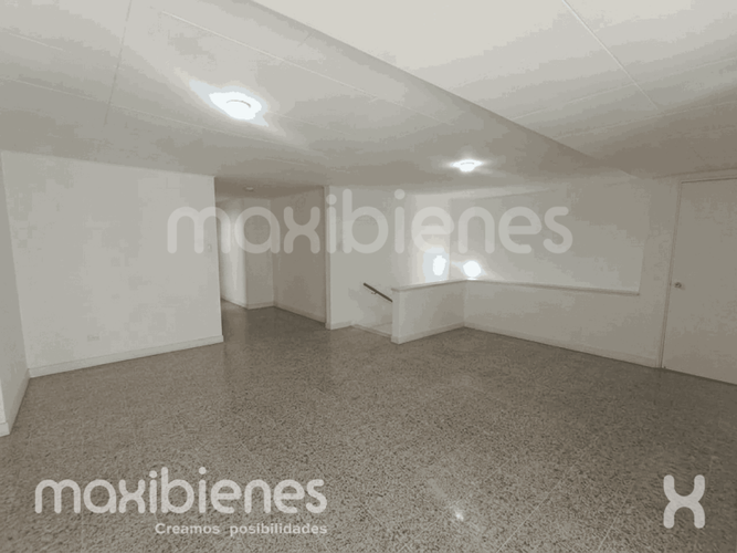 Apartamento de 6 alcobas en arriendo en El Nogal- Los Almendros, Medellín, 520 m² · foto 6 de 24