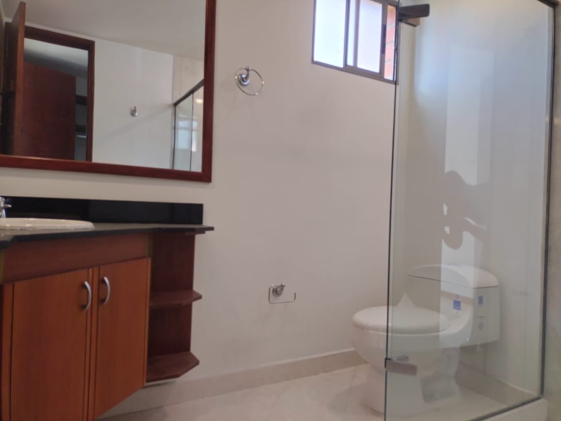 Apartamento en arriendo en El Poblado, Medellín · foto 15 de 17