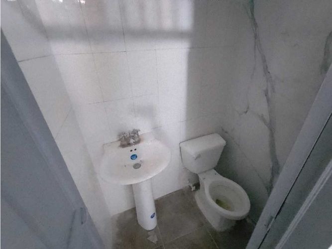 Local en arriendo en Bombona No.1, Medellín, 400 m² · foto 12 de 24