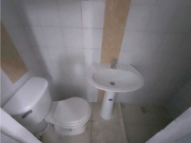 Local en arriendo en Bombona No.1, Medellín, 400 m² · foto 20 de 24