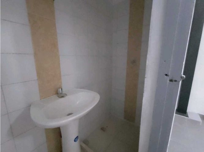 Local en arriendo en Bombona No.1, Medellín, 400 m² · foto 21 de 24