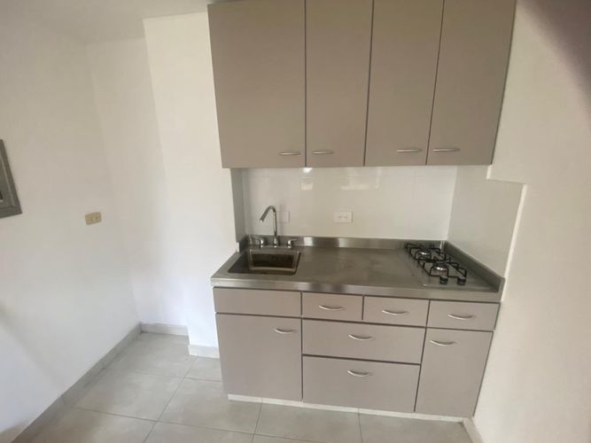Apartaestudio en venta en La Calleja, Bogotá, 46 m² · foto 8 de 17