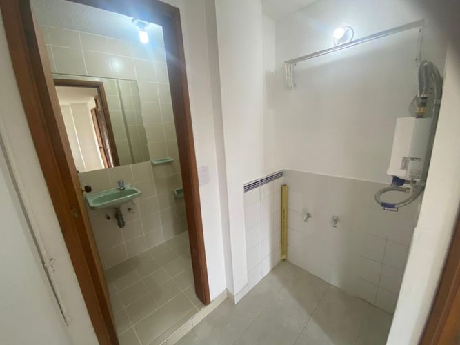 Apartaestudio en venta en La Calleja, Bogotá, 46 m² · foto 9 de 17