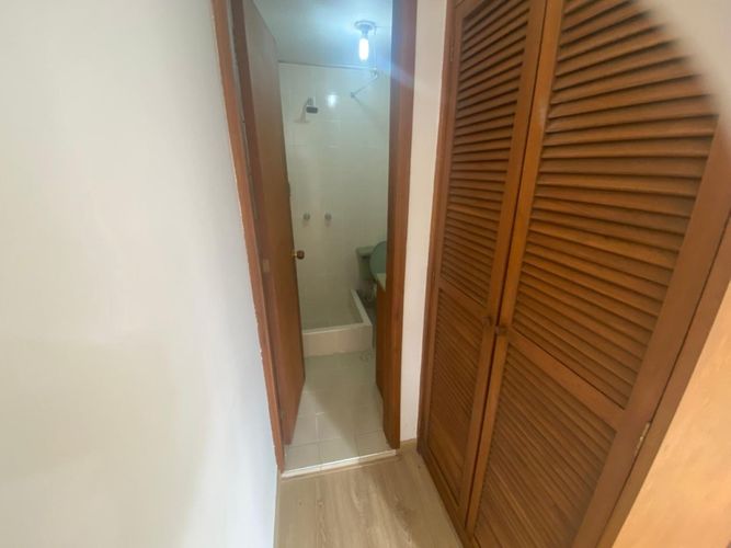 Apartaestudio en venta en La Calleja, Bogotá, 46 m² · foto 14 de 17