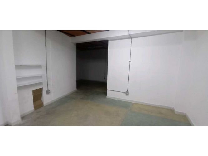 Local en arriendo en Manchester, Bello, 150 m² · foto 4 de 6