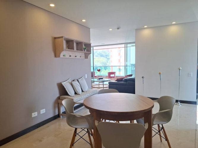 Apartamento de 2 alcobas en arriendo en El Poblado, Medellín, 130 m² · foto 12 de 20