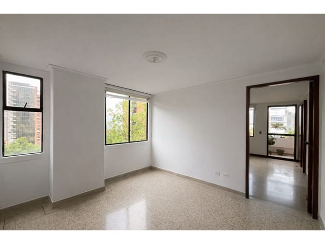 Apartamento de 4 alcobas en arriendo en La Florida, Medellín, 136 m² · foto 12 de 24