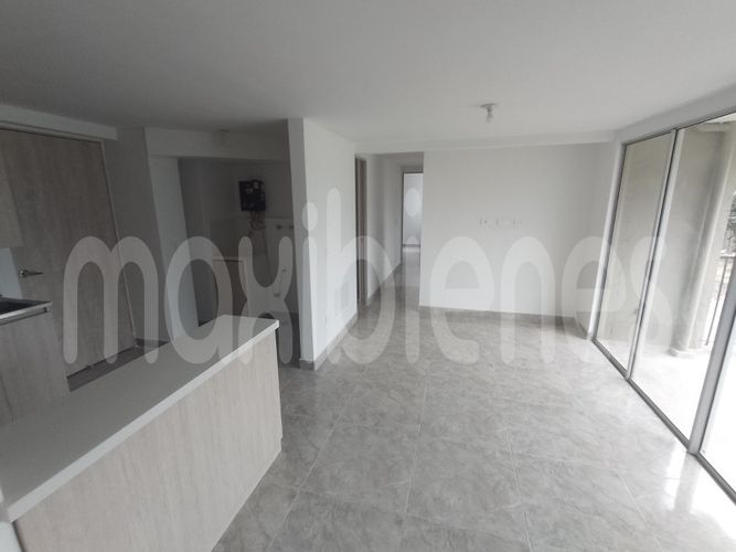 Apartamento de 3 alcobas en arriendo en Simon Bolivar Sb (Centro), Copacabana, 64 m² · foto 5 de 14