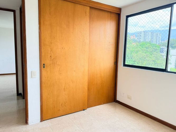 Apartamento de 3 alcobas en arriendo en El Poblado, Medellín, 135 m² · foto 16 de 16