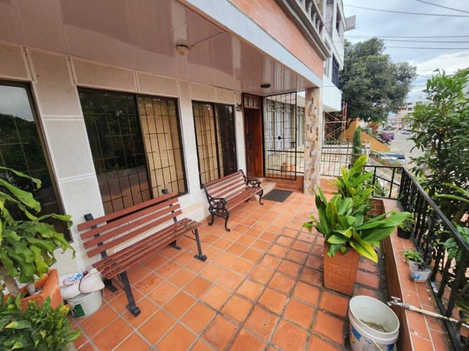 Edificio en venta en Terrazas, Bucaramanga, 440 m² · foto 8 de 8