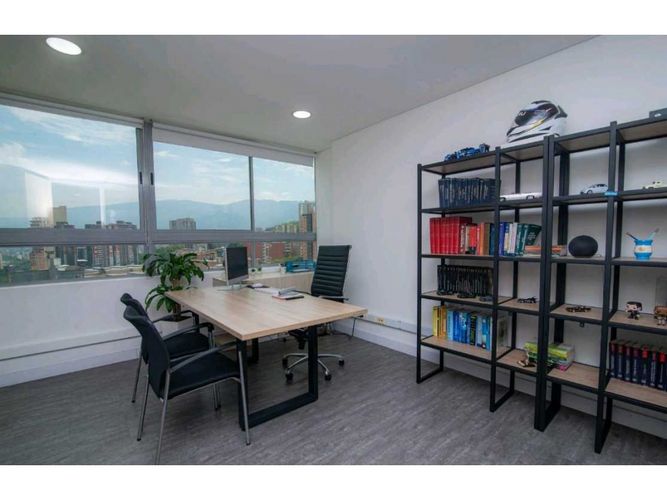 Oficina en arriendo en Restrepo Naranjo, Sabaneta, 40 m² · foto 5 de 6