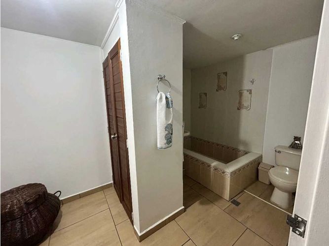Apartamento de 4 alcobas en arriendo en Los Angeles, Medellín, 124 m² · foto 13 de 15