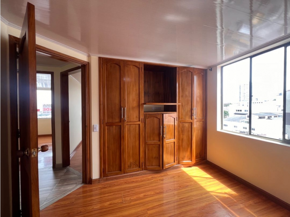 Apartamento en venta en Versalles, Manizales · foto 14 de 24