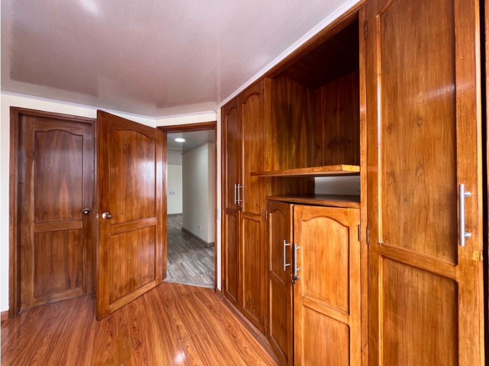 Apartamento en venta en Versalles, Manizales · foto 16 de 24