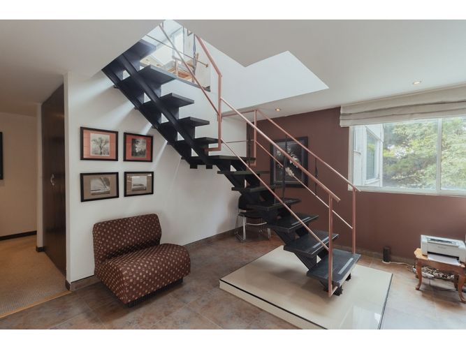 Apartamento de 3 alcobas en venta en Chico, Bogotá, 310 m² · foto 15 de 24