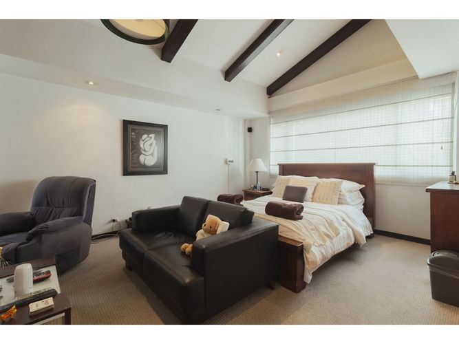 Apartamento de 3 alcobas en venta en Chico, Bogotá, 310 m² · foto 17 de 24