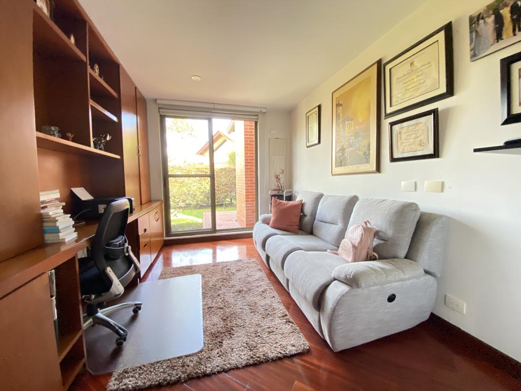 Casa en venta en Centro, Cajicá · foto 10 de 24