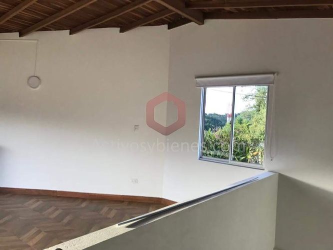 Casa de 2 alcobas en venta en Colasania, Medellín, 532 m² · foto 15 de 17
