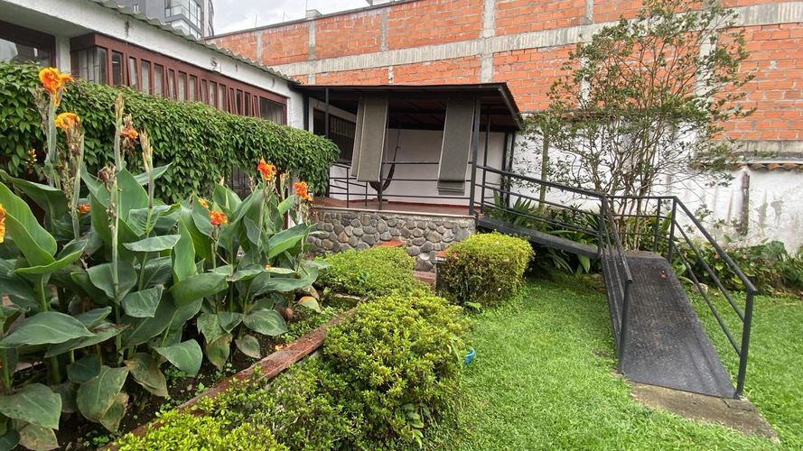 Casa de 5 alcobas en venta en Los Angeles, Pereira, 602 m² · foto 8 de 14