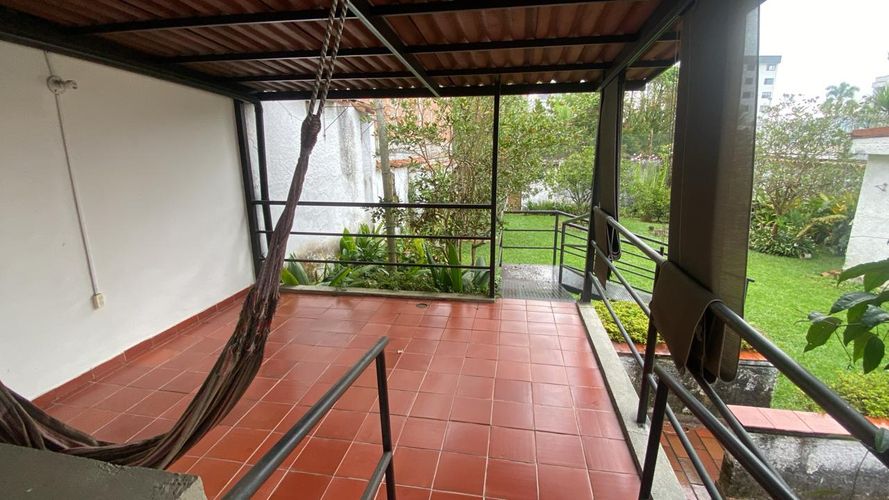 Casa de 5 alcobas en venta en Los Angeles, Pereira, 602 m² · foto 13 de 14