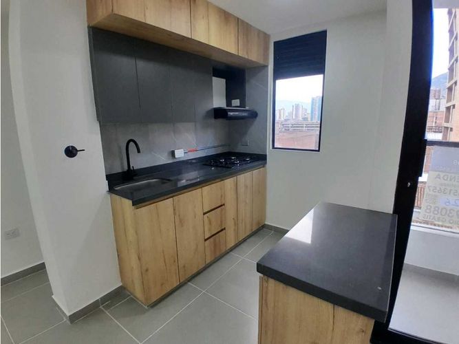 Apartaestudio en arriendo en Santa Ines, Medellín, 38 m² · foto 3 de 14