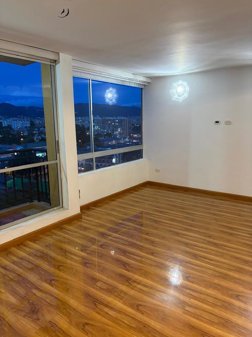 Apartamento de 3 alcobas en venta en Prados De La Sabana, Bogotá, 68 m² · foto 11 de 13
