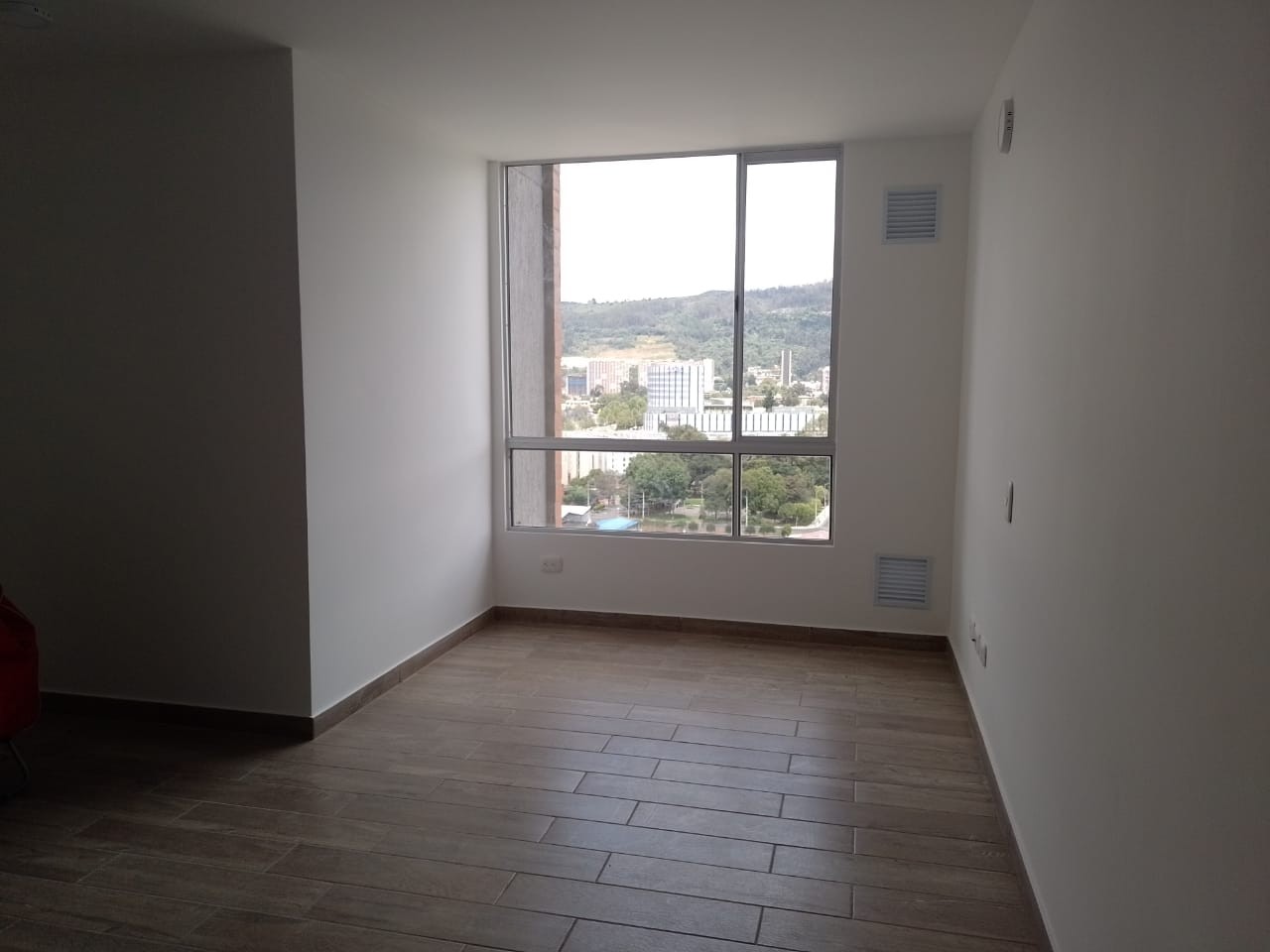 Apartamento en venta en Toberin, Bogotá · foto 3 de 17