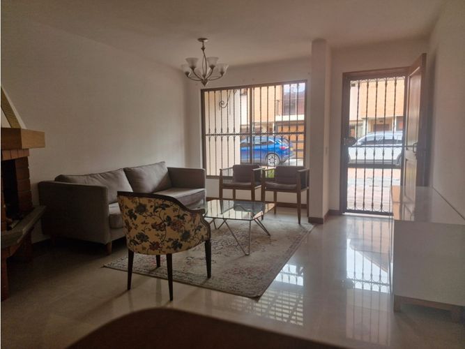 Casa de 3 alcobas en venta en Gualanday, Rionegro, 140 m² · foto 5 de 12