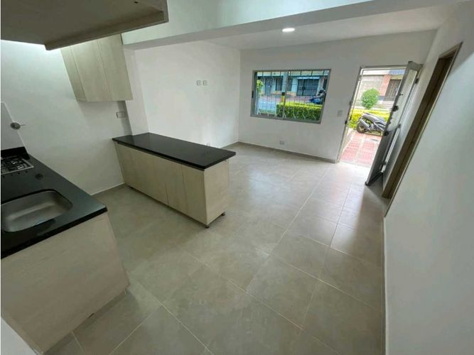 Local en arriendo en El Velodromo, Medellín, 90 m² · foto 3 de 15