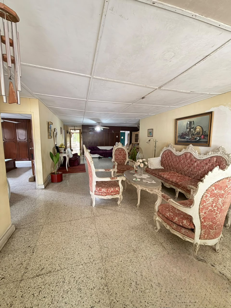 Departamento en venta bajo precio de mercado en Riomar