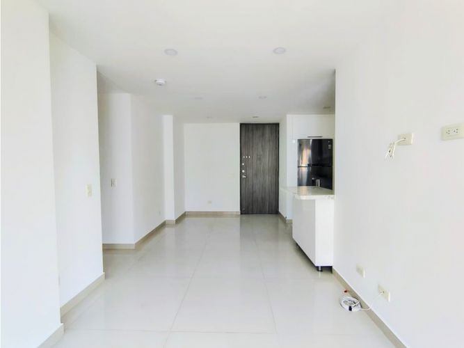 Apartamento de 3 alcobas en arriendo en Viviendas Del Sur, Medellín, 75 m² · foto 5 de 24