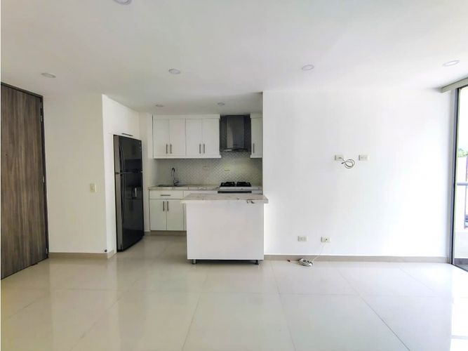 Apartamento de 3 alcobas en arriendo en Viviendas Del Sur, Medellín, 75 m² · foto 8 de 24