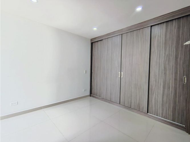 Apartamento de 3 alcobas en arriendo en Viviendas Del Sur, Medellín, 75 m² · foto 9 de 24