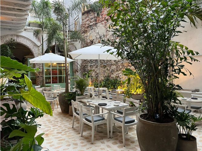 Casa de 13 alcobas en venta en El Centro, Cartagena, 1013 m² · foto 8 de 24