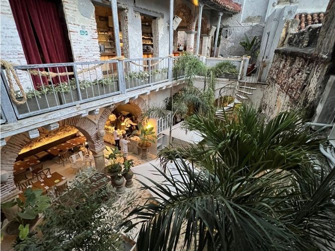 Casa de 13 alcobas en venta en El Centro, Cartagena, 1013 m² · foto 12 de 24
