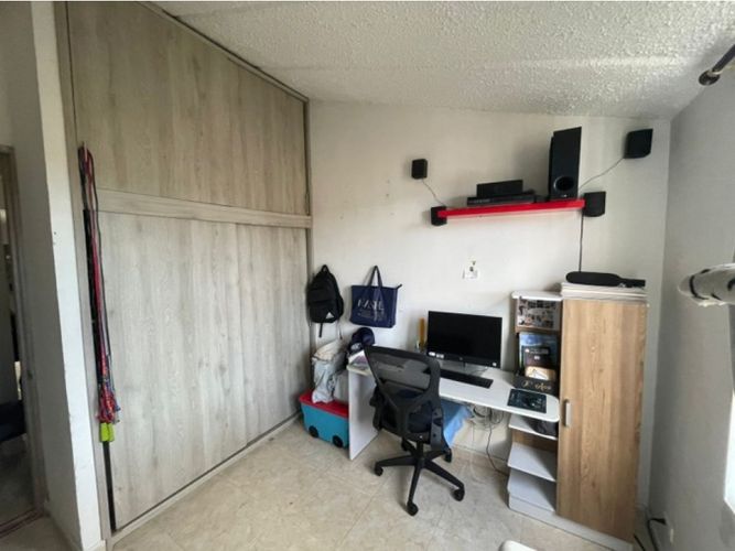 Apartamento de 3 alcobas en venta en Antonio Nariño, Medellín, 67 m² · foto 14 de 20