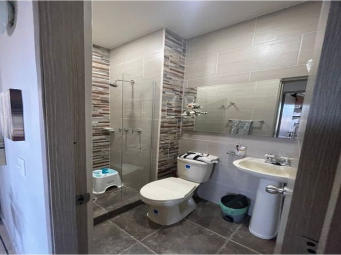 Apartamento de 3 alcobas en venta en Antonio Nariño, Medellín, 67 m² · foto 17 de 20