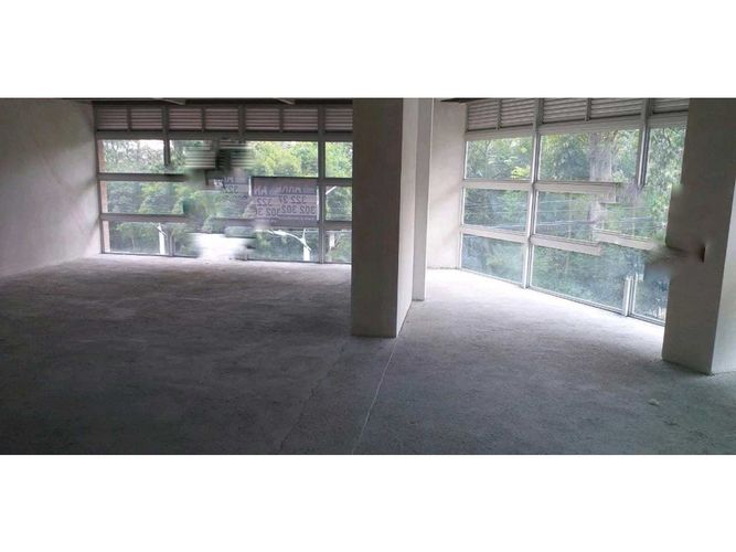Local en arriendo en Cañaveralejo, Sabaneta, 180 m² · foto 2 de 8