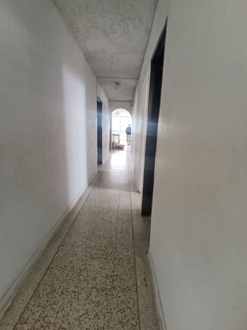 Oficina en arriendo en Versalles, Cali, 250 m² · foto 2 de 18
