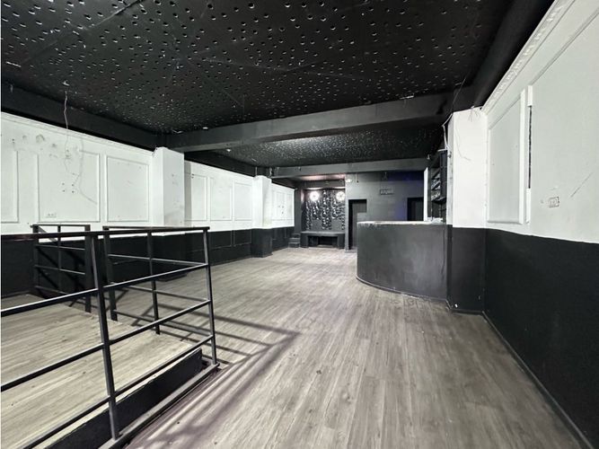 Local en arriendo en Manrique Central, Medellín, 97 m² · foto 3 de 10