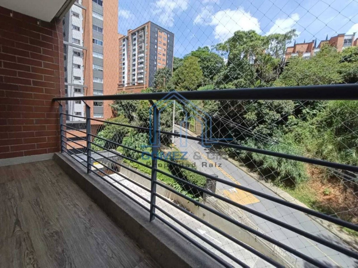 Apartamento en venta en Loma Del Esmeraldal, Envigado · foto 5 de 16